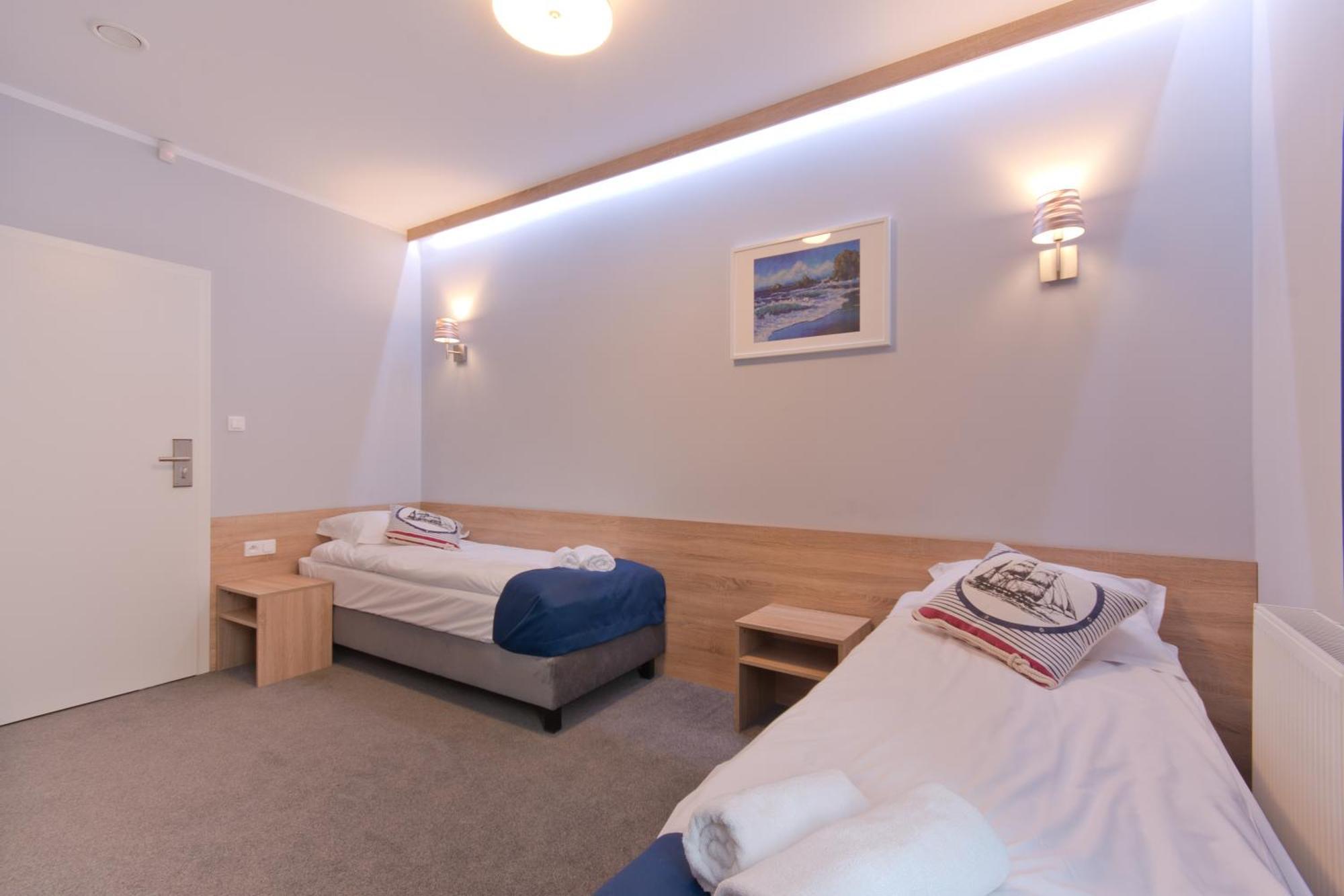 Double or Twin Room Private Bathroom