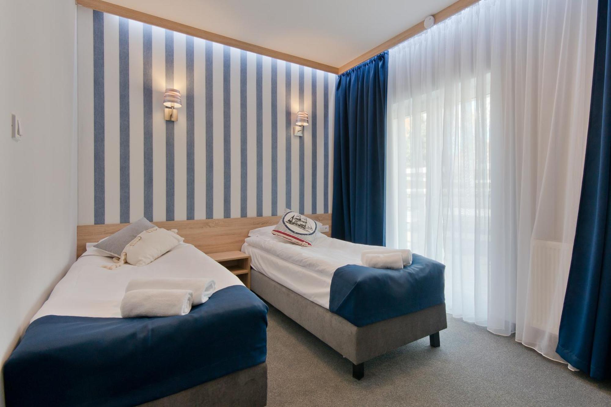 Quadruple Room Private Bathroom